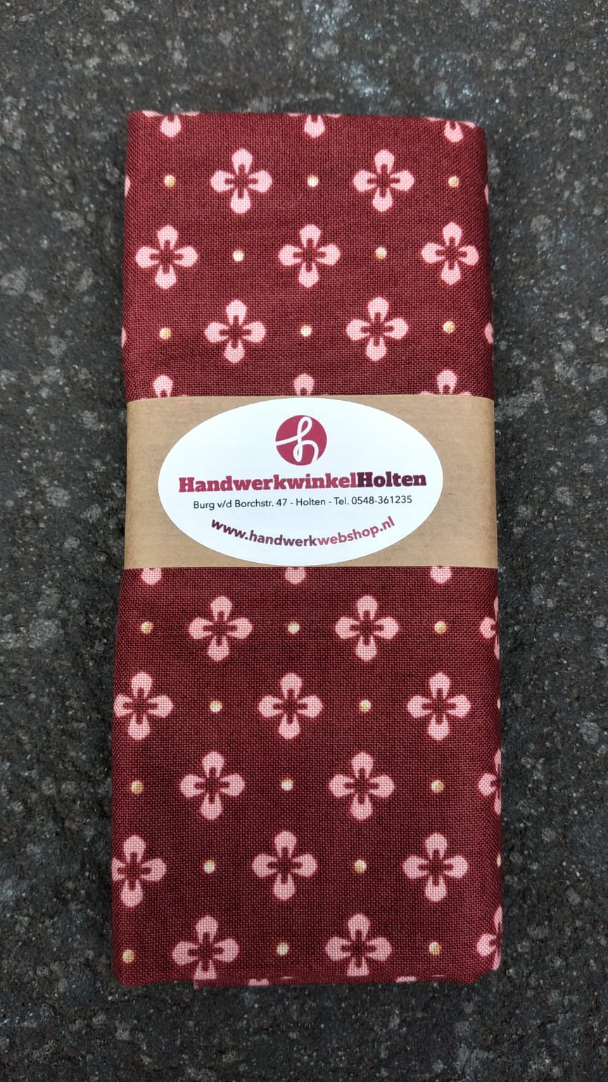 Quiltstof op maat 50x55 cm Rinske Stevens Maywood Studio Burgundy & Blush 9366-M