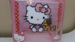 Vervaco knooppakket Hello Kitty met Hondje 55 x 38 cm