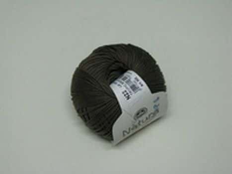 dmc natura kleur  N22  Bruin