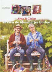 Boek Breien de bloemetjes buiten Arne & Carlos