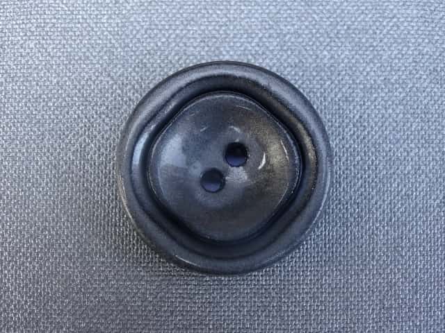 knoop 28 mm  007.V85034.28    kleur 002