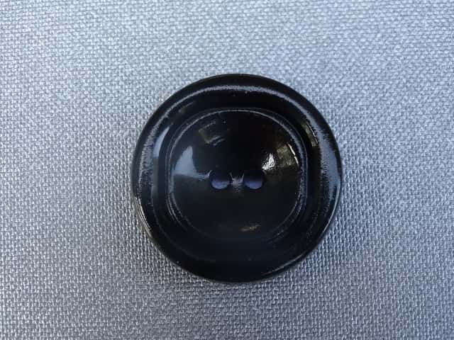 knoop 28 mm  007.V85034.28    kleur 300