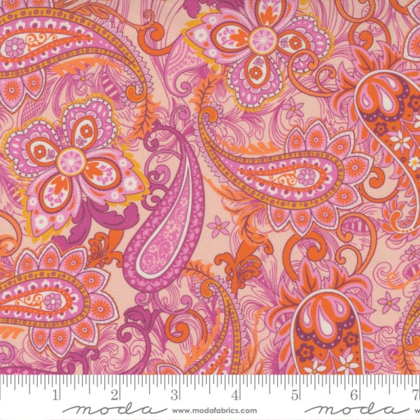 Quiltstof Moda Paisley Rose kleur Bubblegum 11881-22