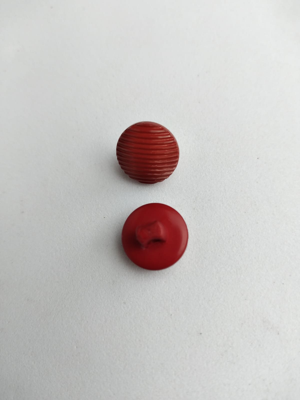Knoop kunststof 11 mm kleur Rood