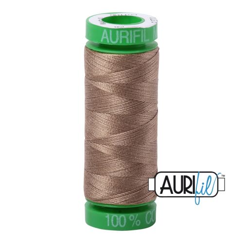 Aurifil Mako 40 kleur 2370 Sandstone 150 meter Cotton