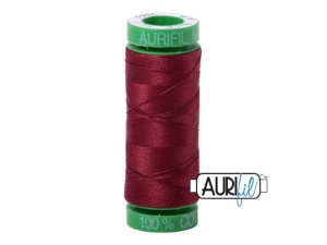 Aurifil Mako 40 kleur 2460 Dark Carmine Red 150 meter Cotton