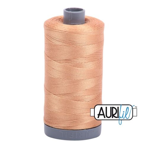 Aurifil Cotton Mako 28 kleur 2320 Light Toast 750 meter