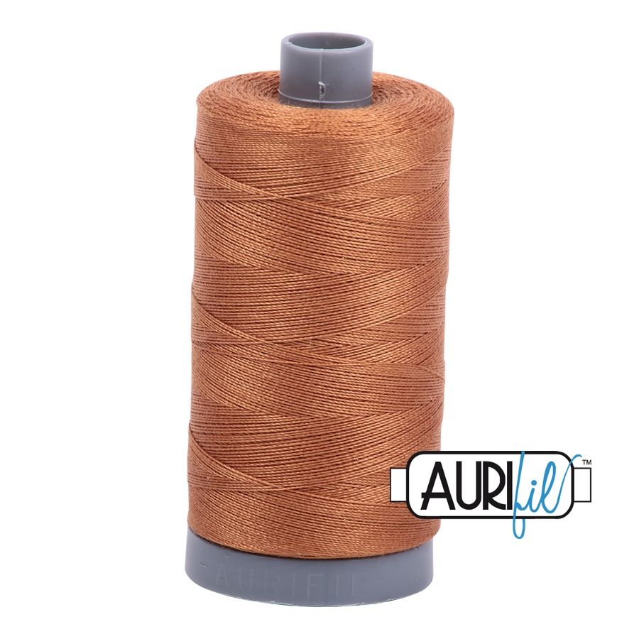 Aurifil Cotton Mako 28 kleur 2335 Light Cinnamon 750 meter