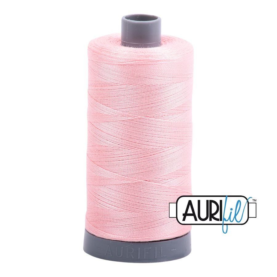 Aurifil Cotton Mako 28 kleur 2415 Blush 750 meter