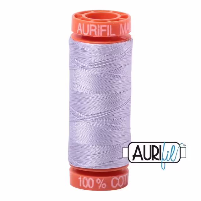BMK50SP200-2560_2 Aurifil Cotton Mako 50 kleur 2260 iris 200 meter. - Afbeelding 1