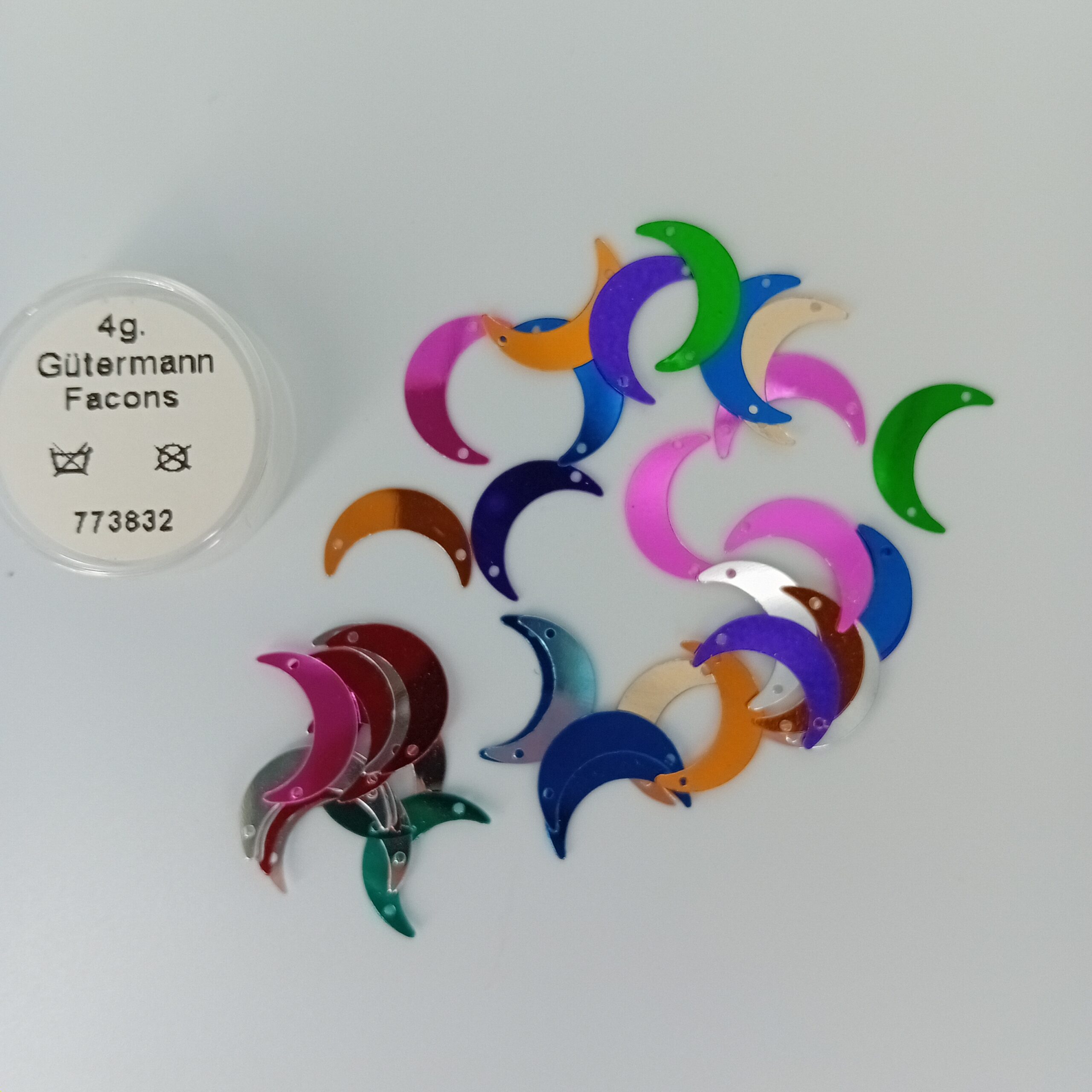 Gütermann Pailletten Fantasie kleur 9905 koker à 4 gram 773832