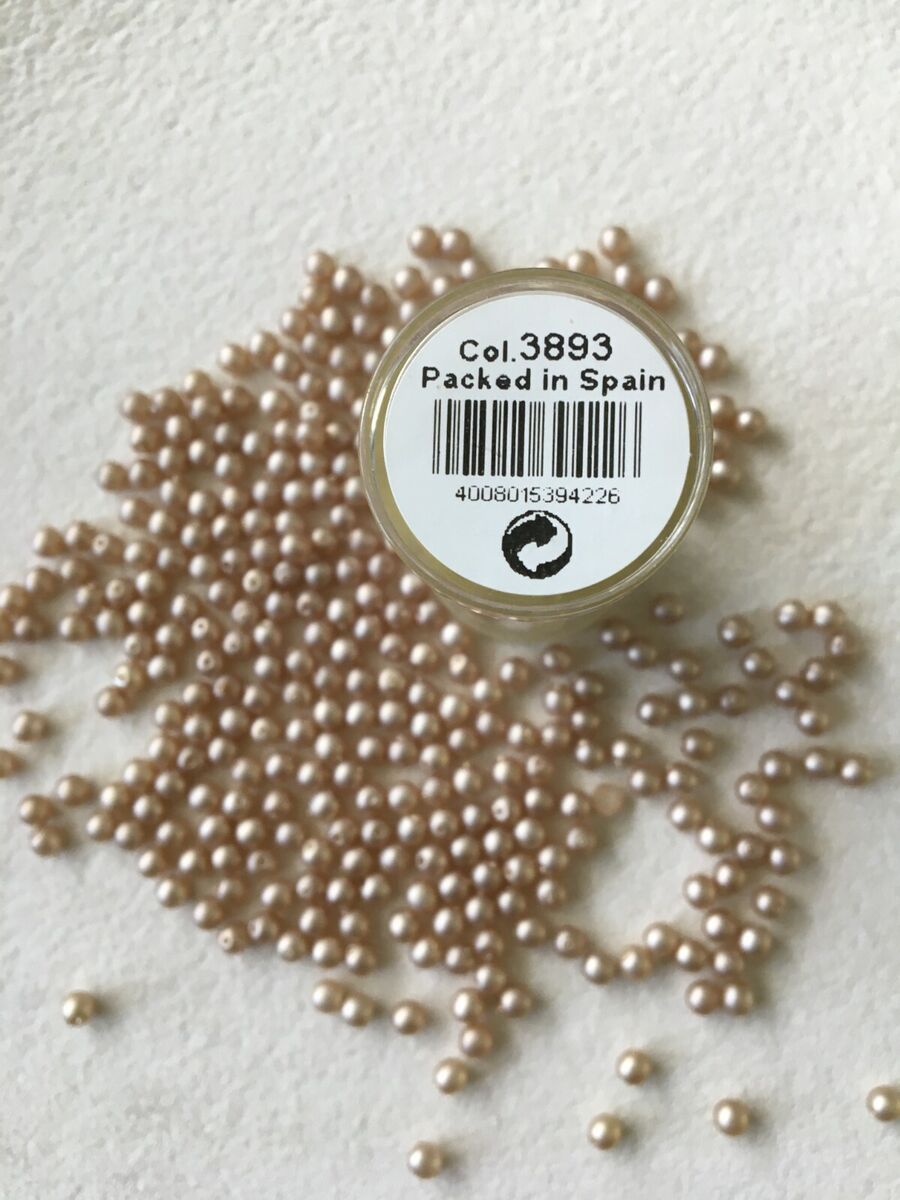 Kralen Gütermann Renaissance 4 mm Kl. 3893 koker á 345 stuks 773883