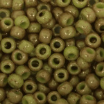 Kralen Toho Glaskralen rond 3 mm 4g kleur 1209 Geel Groen